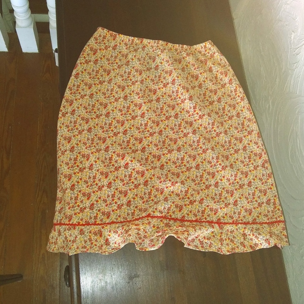 Jonathan Martin flowered skirt juniors large